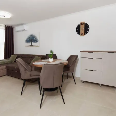 Emperium 1 - Polarstar Real Estate Appartamento *